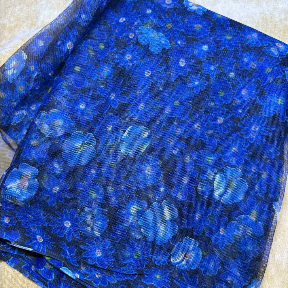 Floral Blue sheer textile Fabric 5 yards +27” brand new